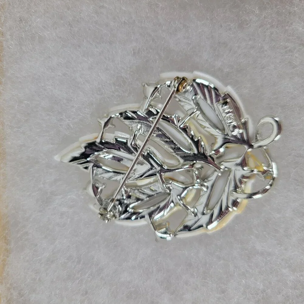 Vintage Classic Elegant Sophisticated White Enamel Rhinestones Leaf Brooch Pin